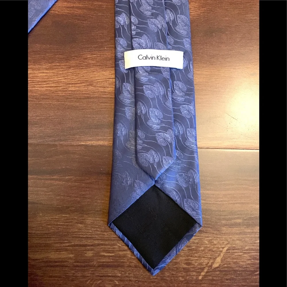CALVIN KLEIN Blue Silk Necktie